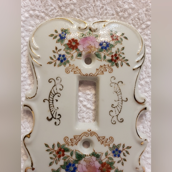 Vintage Switch Plate Cover, Made in Japan Porcelain Shabby Chic Wall Decor - Picture 2 of 9
